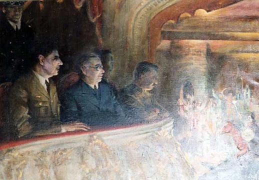 Fransız generali Şarl de Qoll və Ü.Hacıbəyli Bakəda Koroğlu tamaşasında. 1944 il.