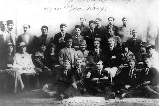 Ü.Hacıbəylinin qardaşlarının rəhbərlik etdiyi operetta teatr truppası