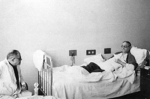 Ü.Hacıbəyli qardaşı Zülfüqar Hacıbəyov ilə